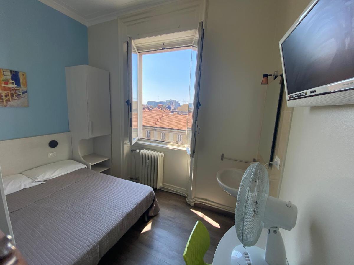 Hotel Kennedy Milan Bagian luar foto