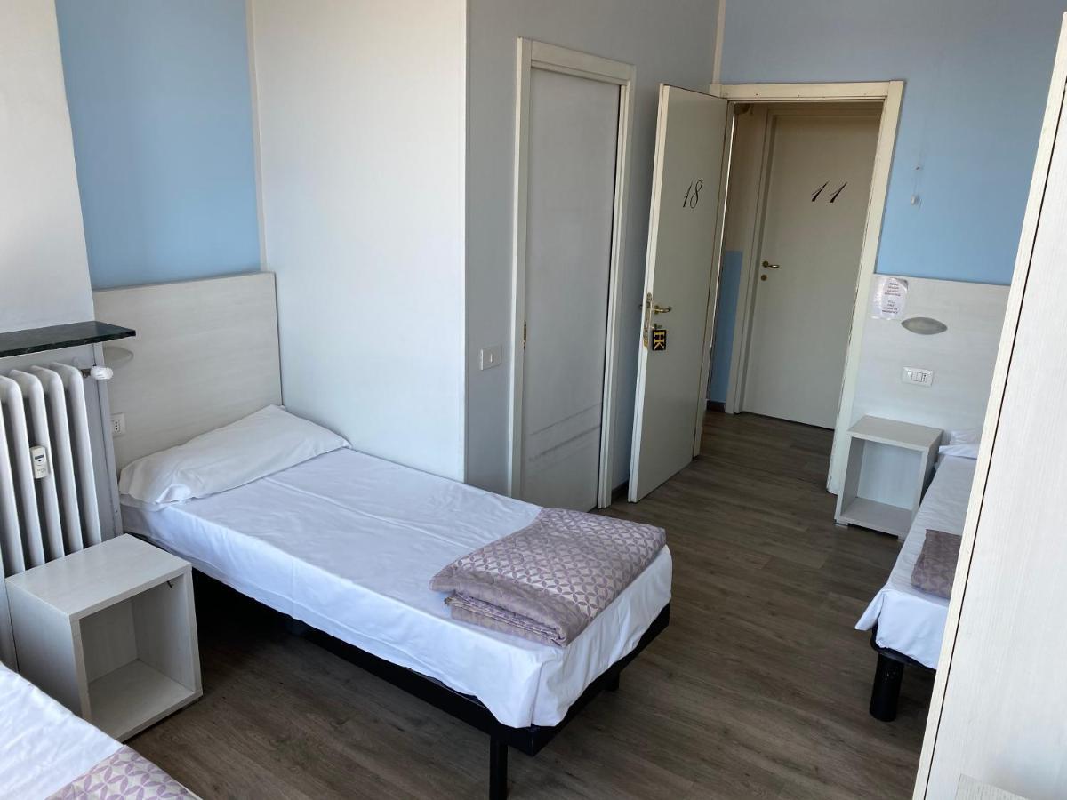 Hotel Kennedy Milan Bagian luar foto